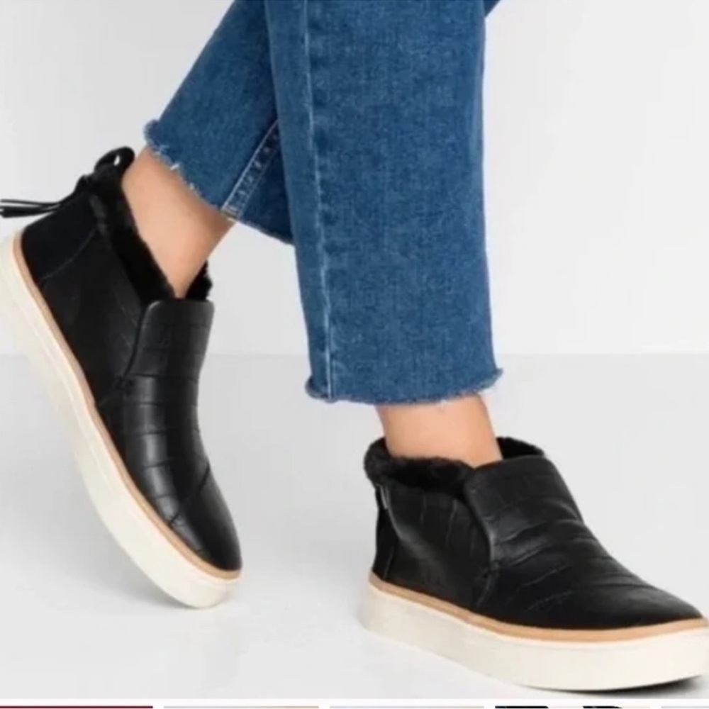 Toms Paxton Croc Embossed Leather Slip On